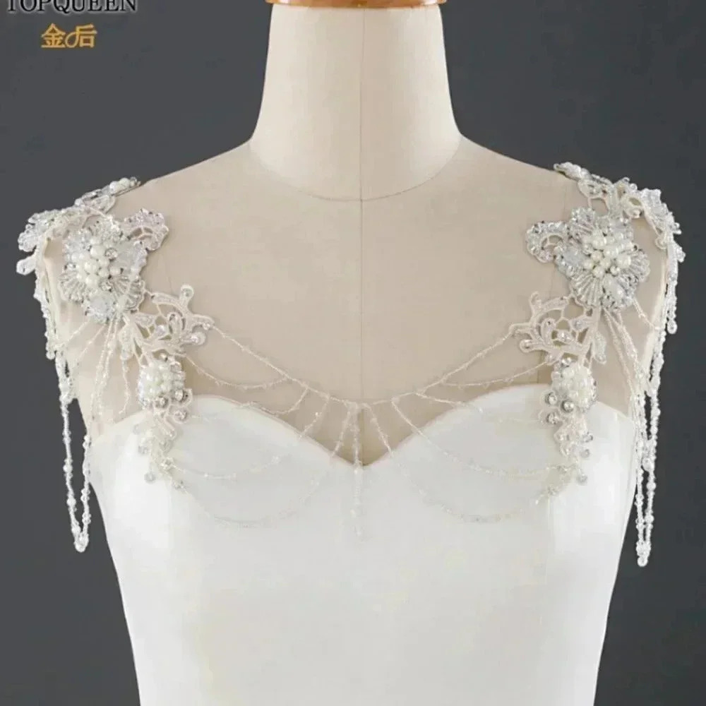 (ON SALE) Elegant Handmade Bridal Shoulder Wrap - Picture 5 of 5